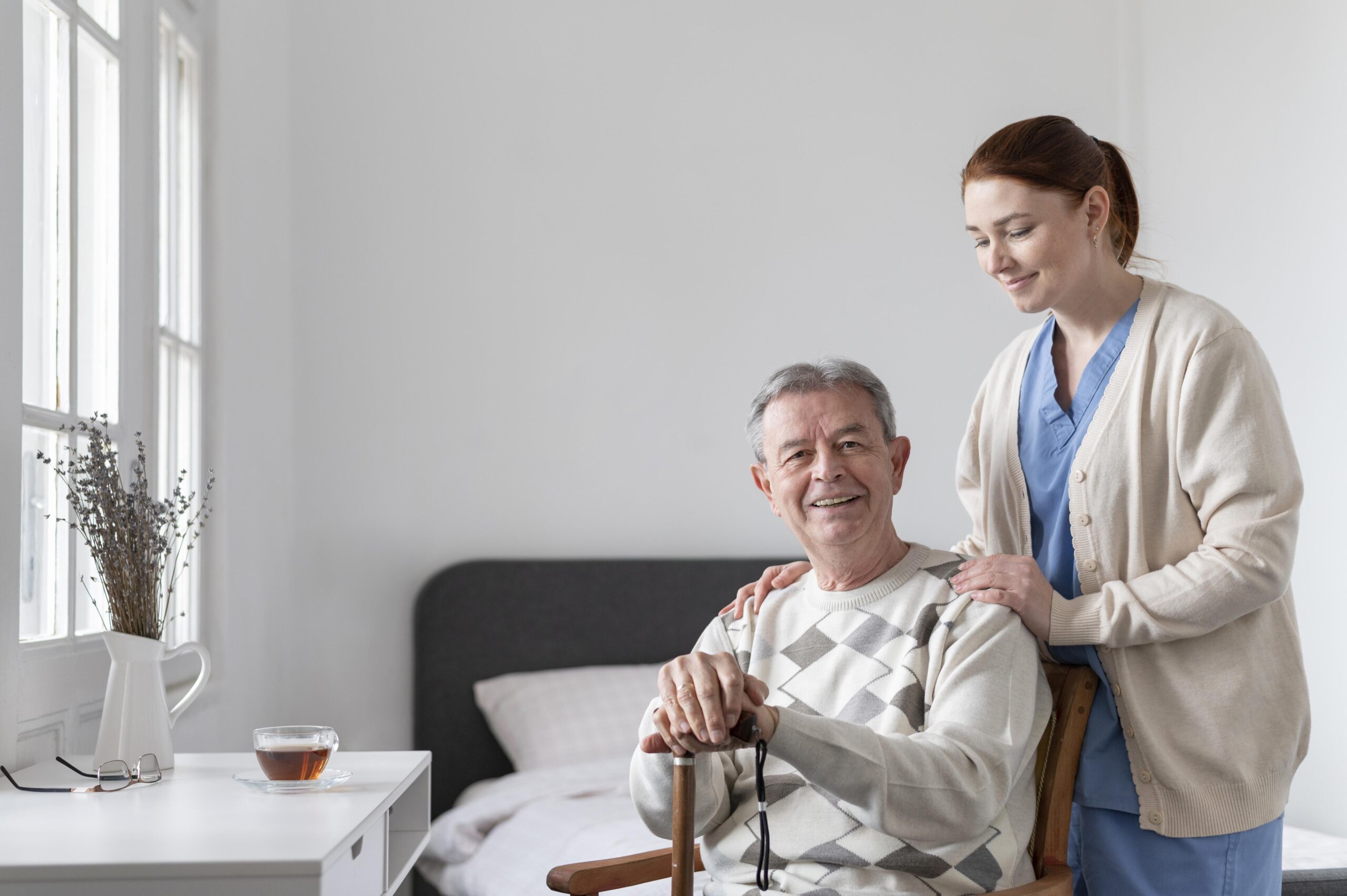 mediums-hot-smiley-people-indoors-scaled.jpg